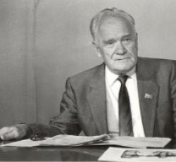 Да 115-годдзя з дня нараджэння Максіма Лужаніна