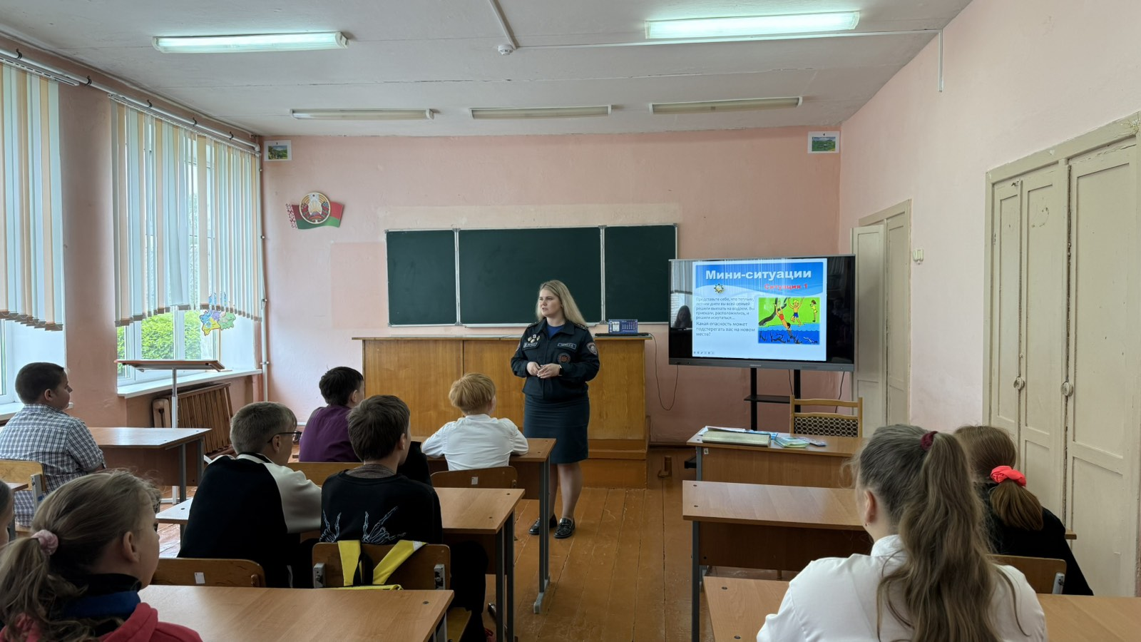 Беседа инспектора Мозырского ГРОЧС